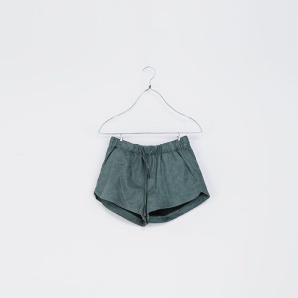 Zara Trafaluc shorts - Picture 4 of 4